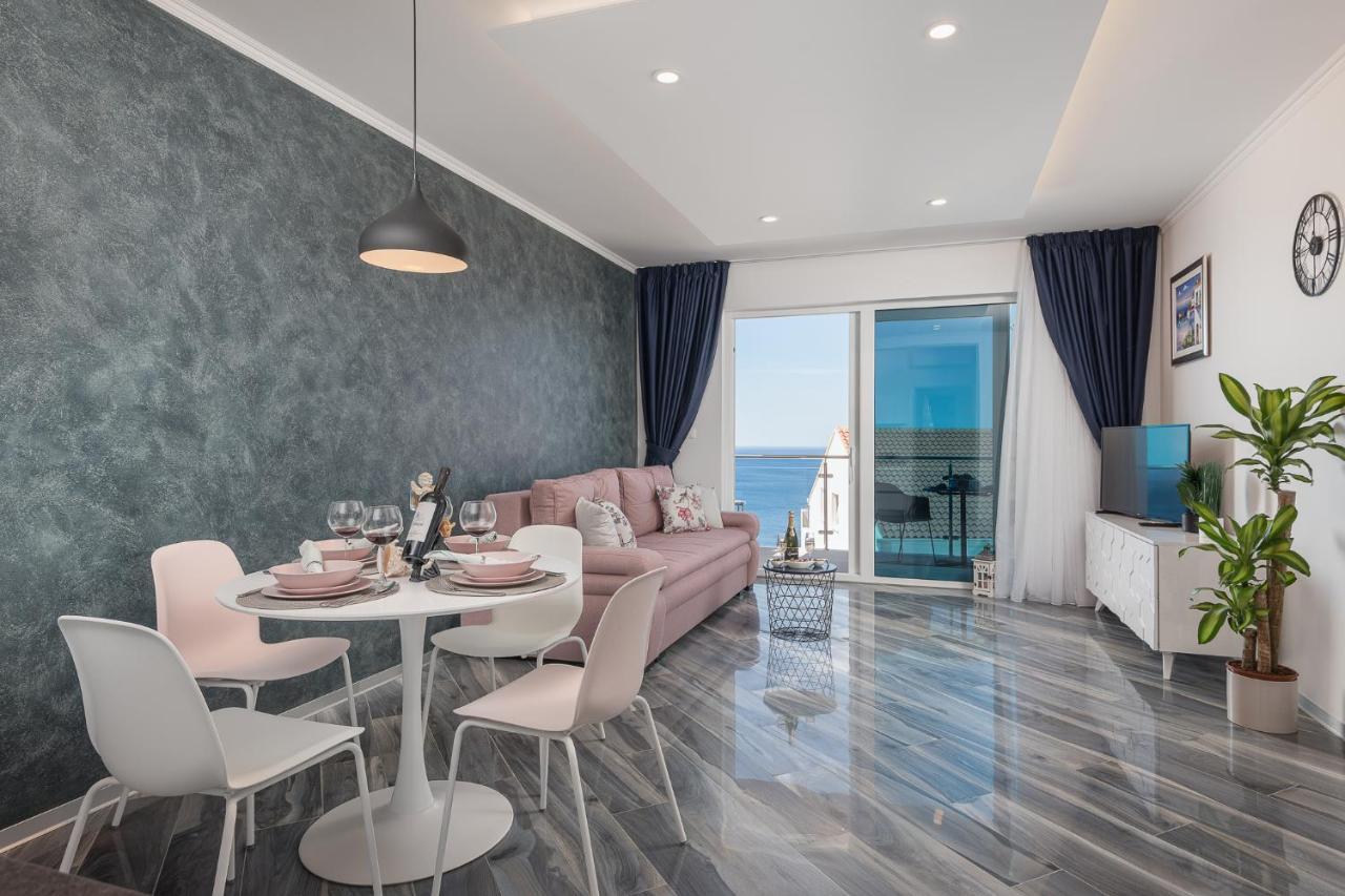 Apartments Cosmopolit ซัฟทัท ภายนอก รูปภาพ